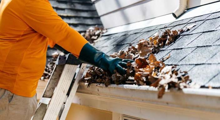 5 Signs Your Gutters Need Attention Thumb 5 Signs Your Gutters Need Attention Thumb